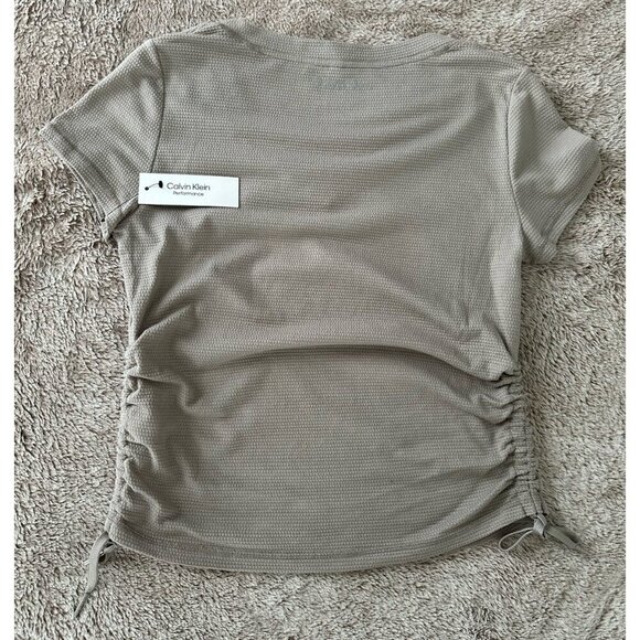 Calvin Klein Women Regular fit Short Sleeve T-Shirt Shirt S Solid - Picture 13 of 13